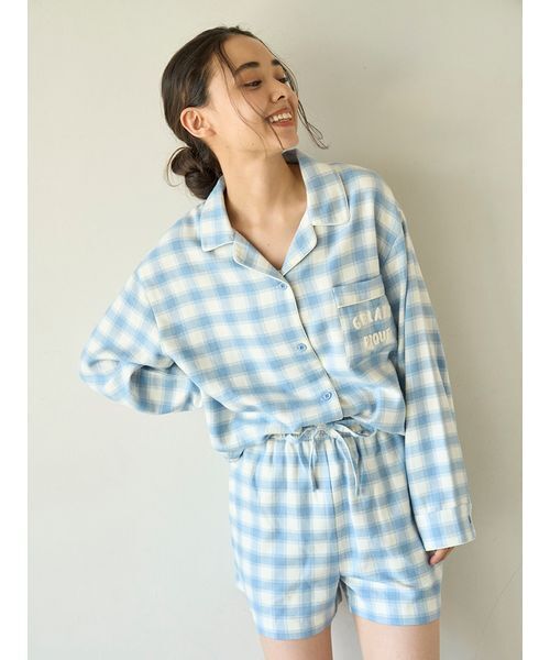 gelato pique（ジェラートピケ）の「プレッピーネルチェックショートパンツ（ルームウェア/パジャマ・レディース・ブルー/イエロー・F）」の15枚目の写真