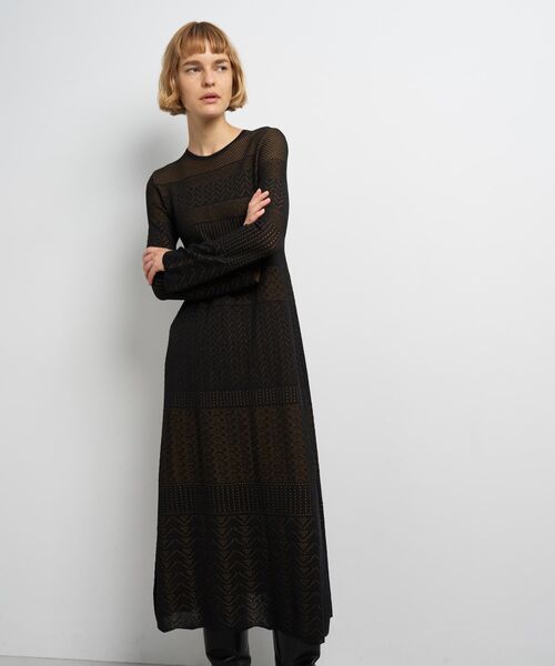 LANVIN en Bleu（ランバンオンブルー）の「ニットレースワンピース（Tシャツ/カットソー・レディース・ブラック/レッド・38）」の2枚目の写真