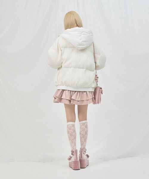 FickleBebe(フィクルベベ)の「ボリュームリボンニットダウン(ダウンジャケット/コート・レディース・チャコール/ホワイト・FREE)」の21枚目の写真