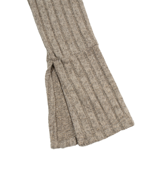 MOAA(モア)の「エッジカラーリップカーディガン(BEIGE)(カーディガン/ボレロ・レディース・その他・SMALL/MEDIUM)」の4枚目の写真