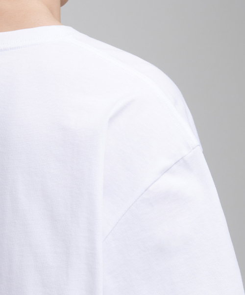 MUSINSA STANDARD（ムシンサスタンダード）の「オーバーサイズクルーネックTシャツ[ホワイト]（Tシャツ/カットソー・メンズ・その他・LARGE/X-LARGE/XX-LARGE/XXX-LARGE/SMALL/MEDIUM）」の5枚目の写真