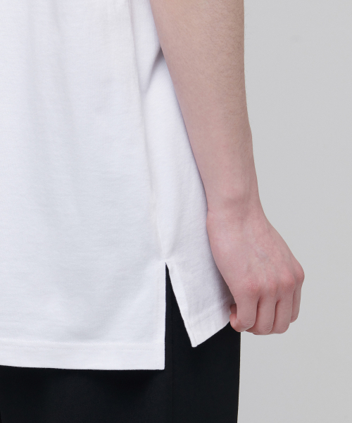 MUSINSA STANDARD（ムシンサスタンダード）の「オーバーサイズクルーネックTシャツ[ホワイト]（Tシャツ/カットソー・メンズ・その他・LARGE/X-LARGE/XX-LARGE/XXX-LARGE/SMALL/MEDIUM）」の6枚目の写真