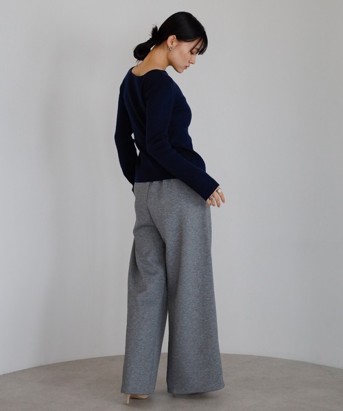 ENC(エンク)の「front holed knit / フロントホールニット(ニット/セーター・レディース・ネイビー/アイボリー/チャコールグレー・FREE)」の19枚目の写真