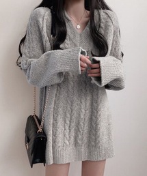 Flugge（フラッジー）の「ケーブル編みオーバーニット（ニット/セーター）」