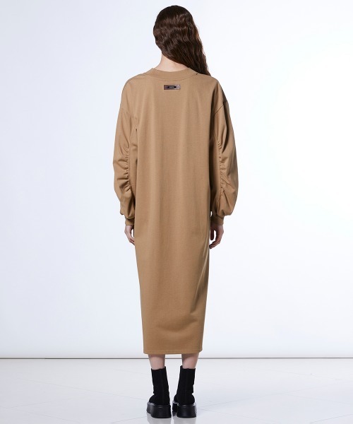 DOUBLE STANDARD CLOTHING(ダブルスタンダードクロージング)の「コットン天竺 ギャザーワンピース(ワンピース・レディース・ベージュ/ブラック・38/36)」の6枚目の写真