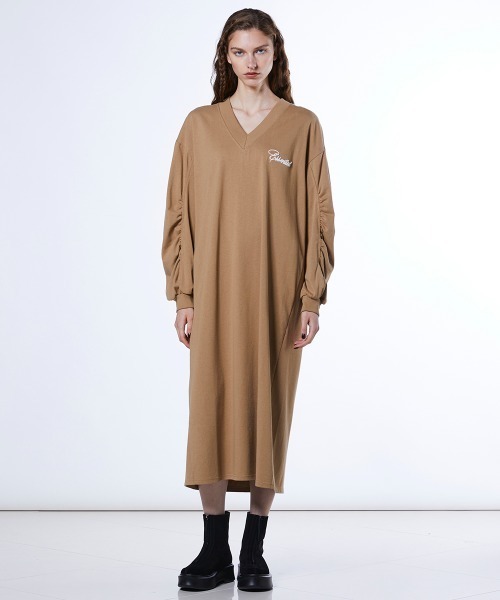 DOUBLE STANDARD CLOTHING(ダブルスタンダードクロージング)の「コットン天竺 ギャザーワンピース(ワンピース・レディース・ベージュ/ブラック・38/36)」の16枚目の写真