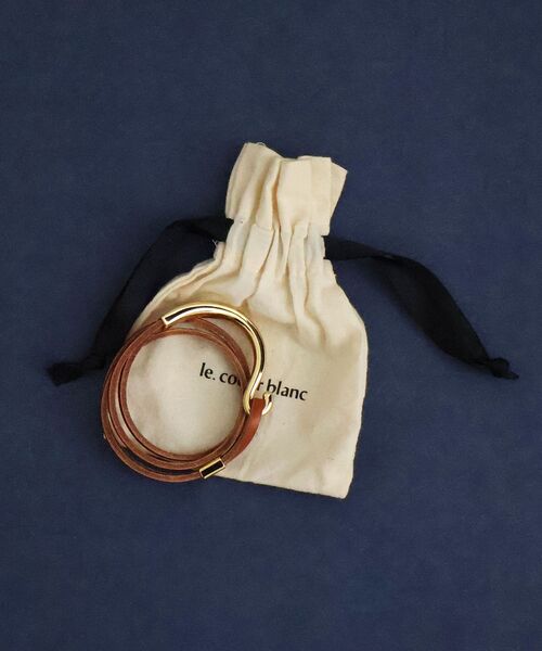le.coeur blanc（ルクールブラン）の「O レザーバングル（バングル/リストバンド・レディース・ブラウン/ブラック・FREE）」の2枚目の写真