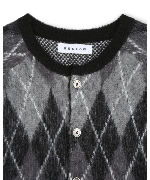 BESLOW（ビースロー）の「ARGYLE CREW NECK SHORT CARDIGAN BLACK（カーディガン/ボレロ・メンズ・その他・LARGE/X-LARGE/SMALL/MEDIUM）」の2枚目の写真