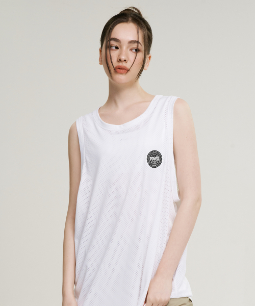 LAZYBEE(レイジービー)の「マッスルメッシュジャージオーバーサイズWノースリーブタンクトップホワイト(Tシャツ/カットソー・レディース・その他・FREE)」の9枚目の写真