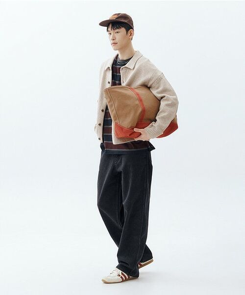 ENDOOR(エンドア)の「Volume denim pants (black)(その他パンツ・メンズ・ブラック・1/2/3)」の3枚目の写真