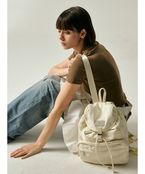 Salad bowls（サラダボール）の「SYMBOL NYLON SMALL BACKPACK [IVORY]（バックパック/リュック・レディース・アイボリー・FREE）」の6枚目の写真