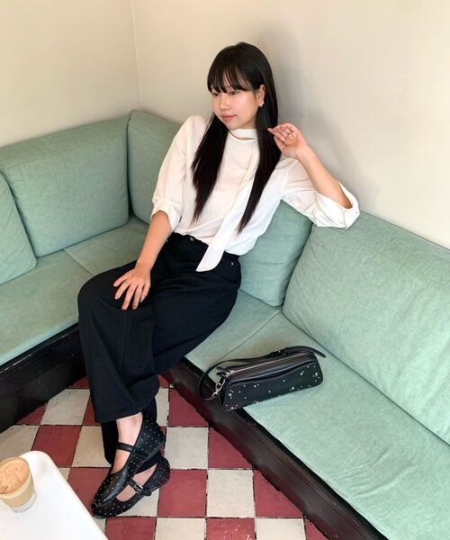 DIFFERSHOE（ディファーシュー）の「ベルリン スクエア ドット メリージェーン 5CM [レザー]（バレエシューズ・レディース・ブラック・22.5cm/23cm/23.5cm/24cm/24.5cm/25cm）」の4枚目の写真
