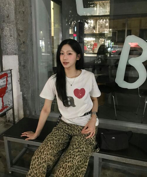 KANEITEI（カネイテイ）の「A LOVE ショートスリーブ（ホワイト）（Tシャツ/カットソー・レディース・ホワイト・SMALL/MEDIUM/LARGE）」の19枚目の写真