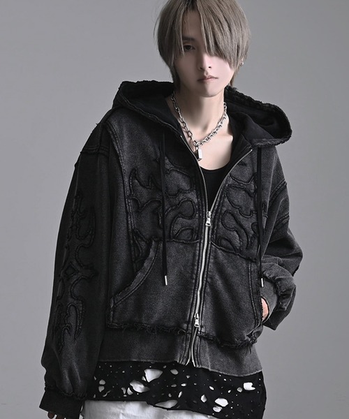 SILVER BULLET（シルバーバレット）の「『PSYCHO NATION UNDER GROUND /サイコネーションアンダーグラウンド』アップリケ刺繍ケミカルZIP PK（パーカー・メンズ・ブラック・L/M）」の3枚目の写真