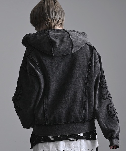 SILVER BULLET（シルバーバレット）の「『PSYCHO NATION UNDER GROUND /サイコネーションアンダーグラウンド』アップリケ刺繍ケミカルZIP PK（パーカー・メンズ・ブラック・L/M）」の4枚目の写真