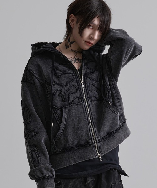 SILVER BULLET（シルバーバレット）の「『PSYCHO NATION UNDER GROUND /サイコネーションアンダーグラウンド』アップリケ刺繍ケミカルZIP PK（パーカー・メンズ・ブラック・L/M）」の9枚目の写真