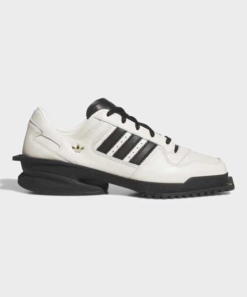 adidas（アディダス）の「フォーラム キュビズム / アディダスオリジナルス adidas Originals（スニーカー・レディース・ブラック/ホワイト・23.5cm/25.5cm/26.0cm/24.0cm/27.0cm/24.5cm/25.0cm/28.0cm/26.5cm/27.5cm/22.0cm/22.5cm/23.0cm）」の2枚目の写真