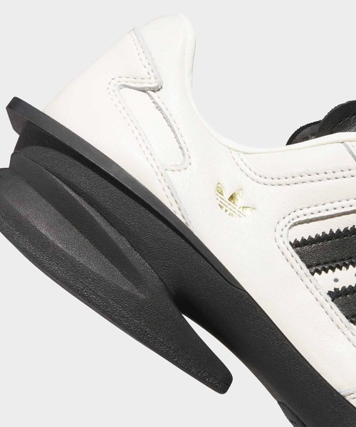 adidas（アディダス）の「フォーラム キュビズム / アディダスオリジナルス adidas Originals（スニーカー・レディース・ブラック/ホワイト・23.5cm/25.5cm/26.0cm/24.0cm/27.0cm/24.5cm/25.0cm/28.0cm/26.5cm/27.5cm/22.0cm/22.5cm/23.0cm）」の15枚目の写真