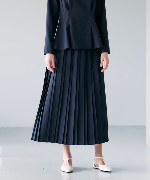 N.O.R.C（ノーク）の「プリーツスカート【CLEAN MOTION】（スカート・レディース・ネイビー/オフホワイト/グレイッシュベージュ・S/M）」の20枚目の写真