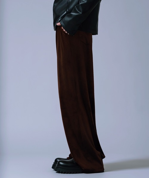 improves(インプローブス)の「【Unisex】ベロア素材 ワイド イージーパンツ(その他パンツ・メンズ・ブラック/チャコール/ダークブラウン・MEDIUM/LARGE)」の16枚目の写真