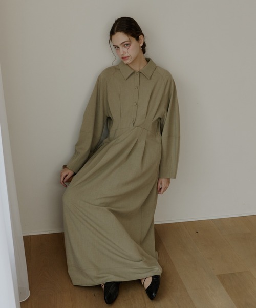 OLUN(オルン)の「waist tack cocoon onepiece/ウエストタックコクーンワンピース(ワンピース・レディース・グレー/ブラウン/ベージュ・SMALL/X-SMALL/FREE)」の13枚目の写真