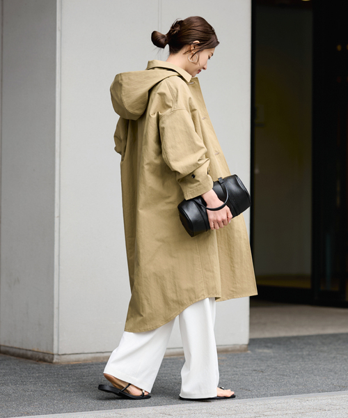 FRAMeWORK(フレームワーク)の「ポンチョコート(その他アウター・レディース・ネイビー/ベージュ・38/36)」の5枚目の写真