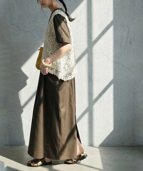 antiqua(アンティカ)の「透かし編み クロシェ ニットベスト(ベスト・レディース・ナチュラル/ブラック・ONESIZE)」の8枚目の写真