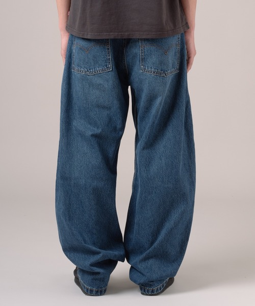 Levi's(リーバイス)の「Levi's/リーバイス BAGGY バレルジーンズ(デニムパンツ・メンズ・ブラック/ダークインディゴブルー/インディゴブルー・W28 L32/W29 L32/W30 L32/W31 L32/W32 L32/W33 L32/W34 L32/W36 L32)」の5枚目の写真
