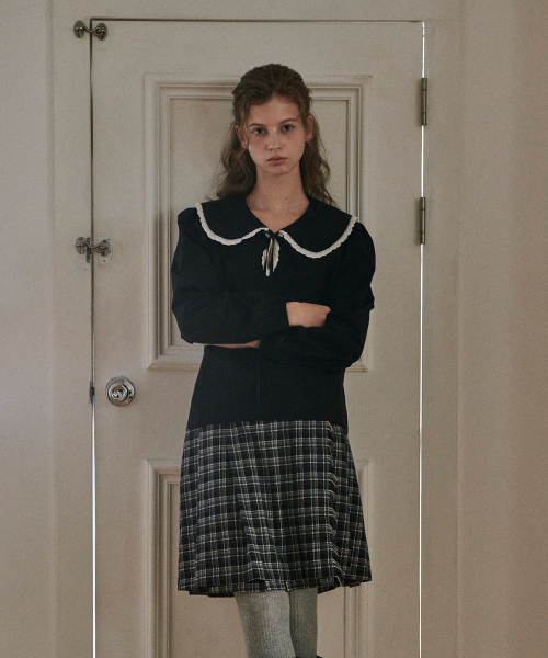 BELLOL（ベロエル）の「Lovely panel blouse BLACK（シャツ/ブラウス・レディース・その他・FREE）」の2枚目の写真