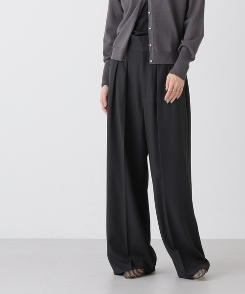 NANO universe（ナノユニバース）の「ハイウエストツータックワイドパンツ（スラックス・レディース・ライトベージュ/ブラック/グレー・FREE）」の19枚目の写真