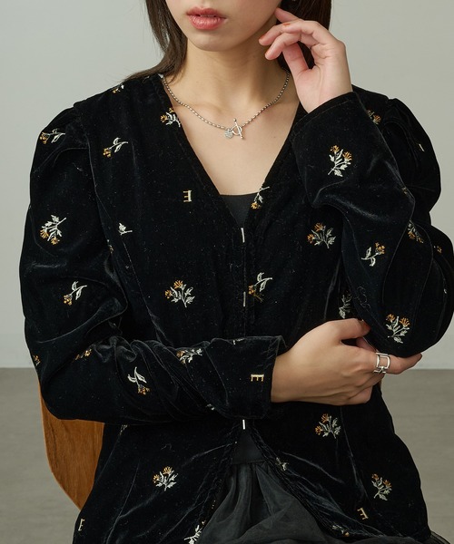 PHILIPPE AUDIBERT(フィリップ オーディベール)の「【PHILIPPE AUDIBERT】Yesa necklace CO6836 AR(ネックレス・レディース・シルバー・FREE)」の4枚目の写真