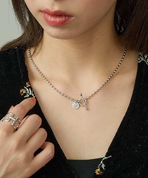 PHILIPPE AUDIBERT(フィリップ オーディベール)の「【PHILIPPE AUDIBERT】Yesa necklace CO6836 AR(ネックレス・レディース・シルバー・FREE)」の2枚目の写真