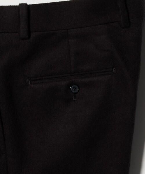 Camoshita（カモシタ）の「＜Camoshita＞モールスキン １プリーツ スラックス（スラックス・メンズ・ブラック・48/46）」の5枚目の写真