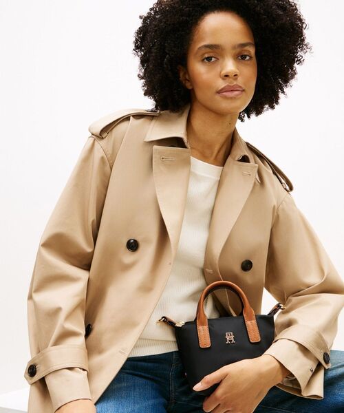 TOMMY HILFIGER（トミーヒルフィガー）の「マイクロトート2WAYショルダーバッグ（トートバッグ・レディース・アイボリー/ブラック・FREE）」の10枚目の写真