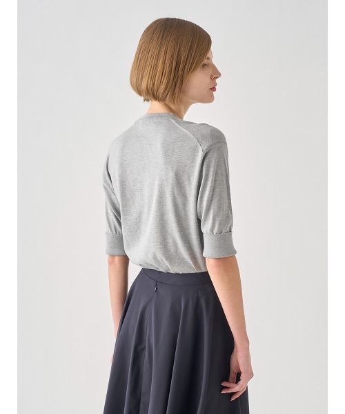 JOHN SMEDLEY（ジョンスメドレー）の「ターンバック５分袖コットンニットプルオーバー（ニット/セーター・レディース・グレー・S/M）」の3枚目の写真