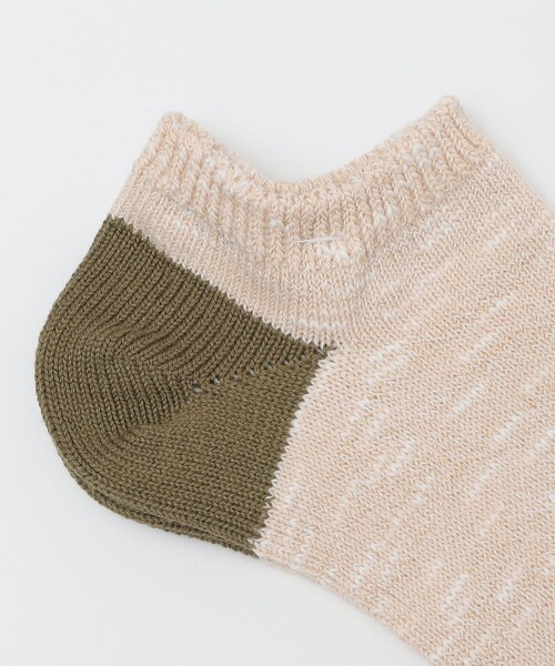 SHIPS(シップス)の「ANONYMOUS: 3カラー スラブ アンクル ソックス(ソックス/靴下・メンズ・グレー/ベージュ/オフホワイト・ONE SIZE)」の4枚目の写真