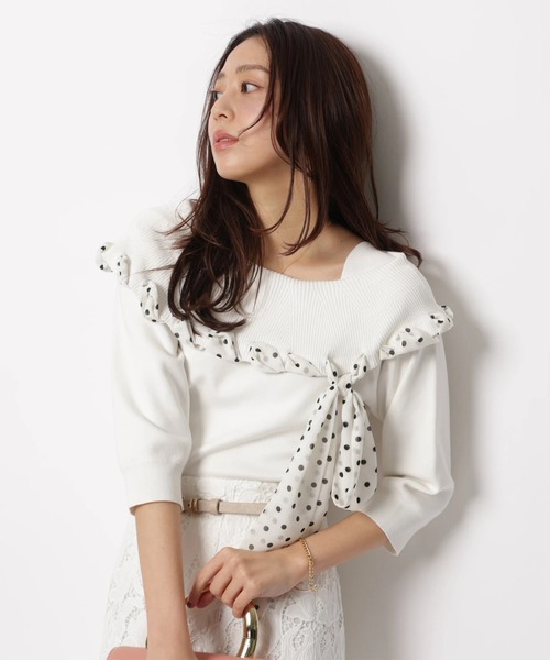 JUSGLITTY（ジャスグリッティー）の「リボントリムオフショルニット（ニット/セーター・レディース・ピンク/ネイビー/ホワイト・2）」の5枚目の写真