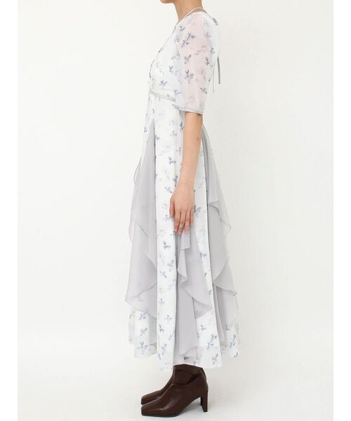 dazzlin（ダズリン）の「マチラッフルフラワープリントワンピース（ワンピース・レディース・ブルー/オフホワイト/ピンク・MEDIUM/SMALL）」の18枚目の写真