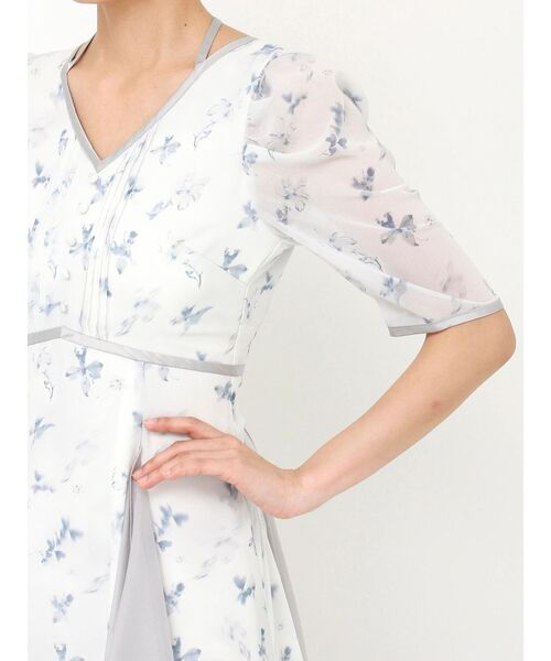 dazzlin（ダズリン）の「マチラッフルフラワープリントワンピース（ワンピース・レディース・ブルー/オフホワイト/ピンク・MEDIUM/SMALL）」の15枚目の写真