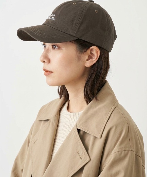 VIBGYOR（ヴィブジョー）の「【IZU】 キャップ 刺繍 ロゴ カーキ レディース メンズ ユニセックス カジュアル 韓国 ローキャップ（キャップ・レディース・ブラウン・FREE）」の3枚目の写真