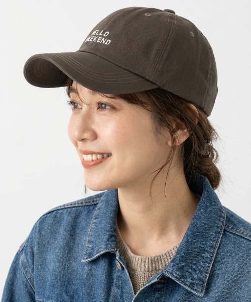 VIBGYOR（ヴィブジョー）の「【IZU】 キャップ 刺繍 ロゴ カーキ レディース メンズ ユニセックス カジュアル 韓国 ローキャップ（キャップ・レディース・ブラウン・FREE）」の4枚目の写真