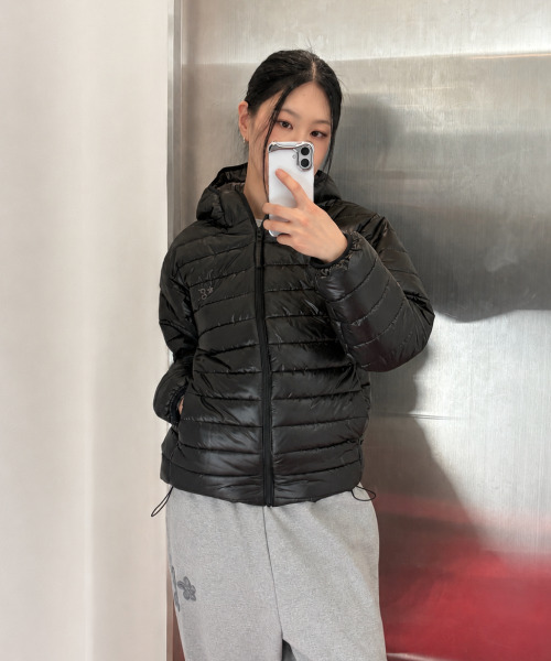 GRUNDEN(グルンデン)の「ライトパファージャケット (ブラック)(ダウンジャケット/コート・レディース・その他・SMALL/LARGE)」の1枚目の写真