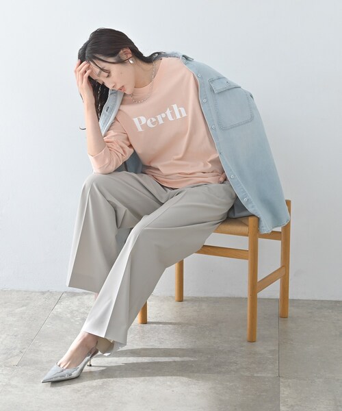 Healthy denim(ヘルシーデニム)の「【Healthy DENIM】PerthロングTシャツ(Tシャツ/カットソー・レディース・ホワイト/ベビーピンク/ブラック・02)」の14枚目の写真