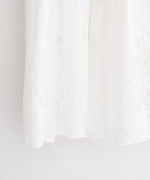 natural couture（ナチュラルクチュール）の「フラワーレースキャミチュニック（シャツ/ブラウス・レディース・ブラック/オフホワイト・FREE）」の8枚目の写真
