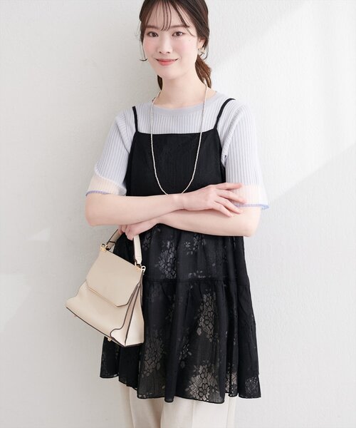 natural couture（ナチュラルクチュール）の「フラワーレースキャミチュニック（シャツ/ブラウス・レディース・ブラック/オフホワイト・FREE）」の14枚目の写真