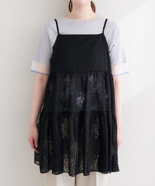 natural couture（ナチュラルクチュール）の「フラワーレースキャミチュニック（シャツ/ブラウス・レディース・ブラック/オフホワイト・FREE）」の16枚目の写真