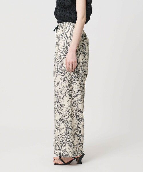 SACRA（サクラ）の「＜SACRA＞ペイズリー イージーパンツ（その他パンツ・レディース・オフホワイト・36）」の7枚目の写真