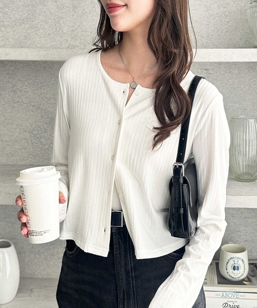 GeeRA（ジーラ）の「接触冷感リブショートカーディガン（カーディガン/ボレロ・レディース・ブラック/オフホワイト/ブルー・MEDIUM/LARGE/X-LARGE）」の5枚目の写真