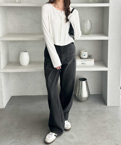 GeeRA（ジーラ）の「接触冷感リブショートカーディガン（カーディガン/ボレロ・レディース・ブラック/オフホワイト/ブルー・MEDIUM/LARGE/X-LARGE）」の8枚目の写真