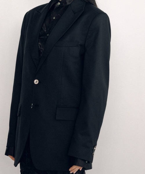 KEISUKEYOSHIDA(ケイスケヨシダ)の「Peaked Lapel Jacket (sleeveless lining)(テーラードジャケット・レディース・ブラック・M/S)」の5枚目の写真